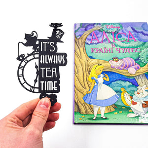 Bookmark Alice in Wonderland's "The Tea Party". - Atelier Article