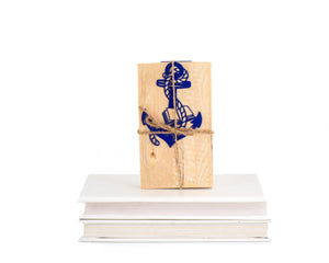 Bookmark "Anchor and the Books". - Atelier Article