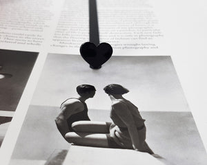 Black Heart Bookmark - Bold and Elegant Design for Avid Readers and Lovers of Dark Aesthetics - Atelier Article
