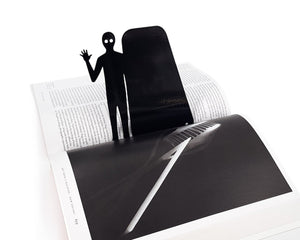 Bookmark "Book Ghost Coming Out". - Atelier Article