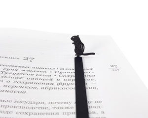 Bookmark "Chipmunk and the Acorn". - Atelier Article