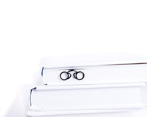 Pince-Nez Bookmark - Vintage and Elegant Design for Avid Readers and Lovers of Classic Style - Atelier Article
