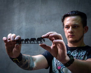 Bookmark "Family of Elephants". - Atelier Article