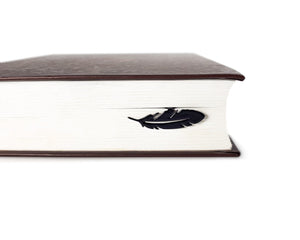 Bookmark "Feather". - Atelier Article