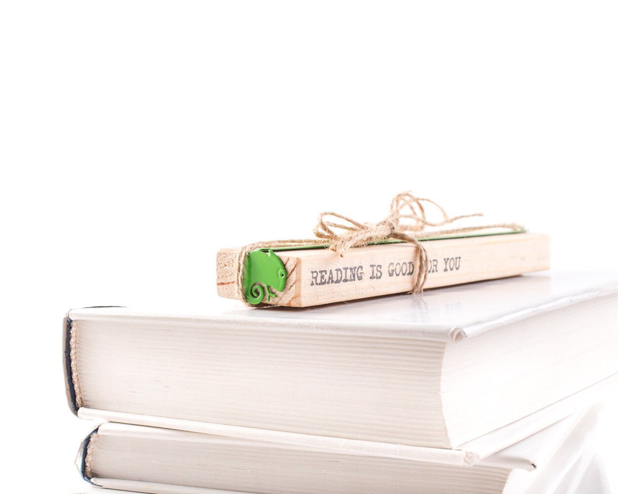 Bookmark "Green Lizard". - Atelier Article