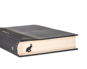 Bookmark "Hare". - Atelier Article