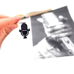 Bookmark "Microphone". - Atelier Article