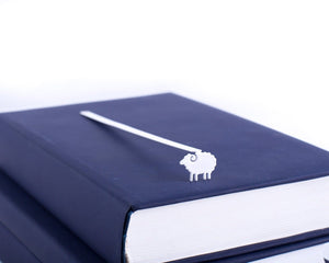 Sheep Bookmark - Cozy and Whimsical Design for Avid Readers and Animal Lovers - Atelier Article