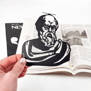 Bookmark "Socrates." - Atelier Article