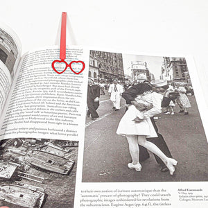 Red Metal Vision Love Bookmark - A Bold and Passionate Gift for Avid Readers and Romantic Souls - Atelier Article