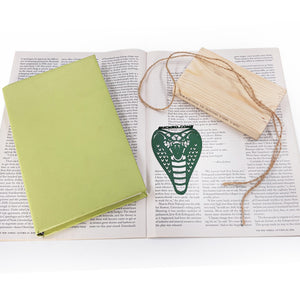 Cobra Metal Bookmark – Green Steel Snake Design - Atelier Article