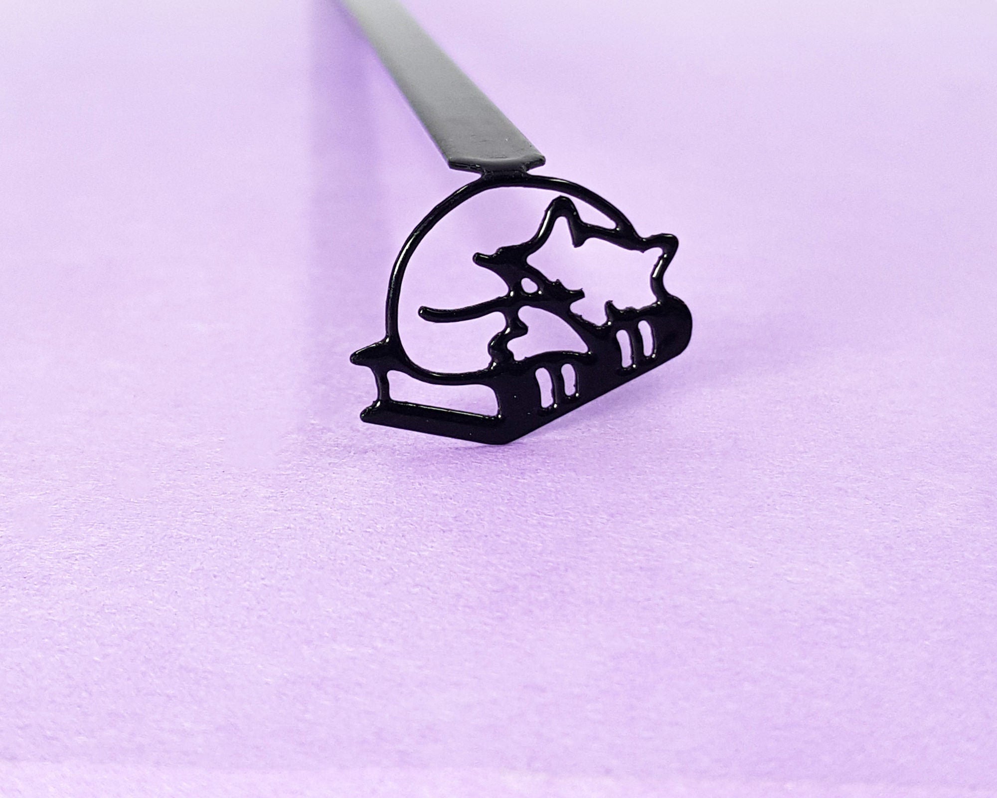 Fox Sleeping on the Books Metal Bookmark - Small Bookish Gift for Best Friend and Avid Readers - Atelier Article