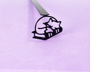 Fox Sleeping on the Books Metal Bookmark - Small Bookish Gift for Best Friend and Avid Readers - Atelier Article