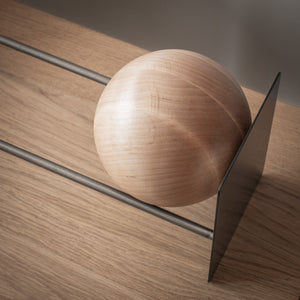 Minimalist Record & Book Stand with Wooden Ball – 45 cm Metal Shelf - Atelier Article