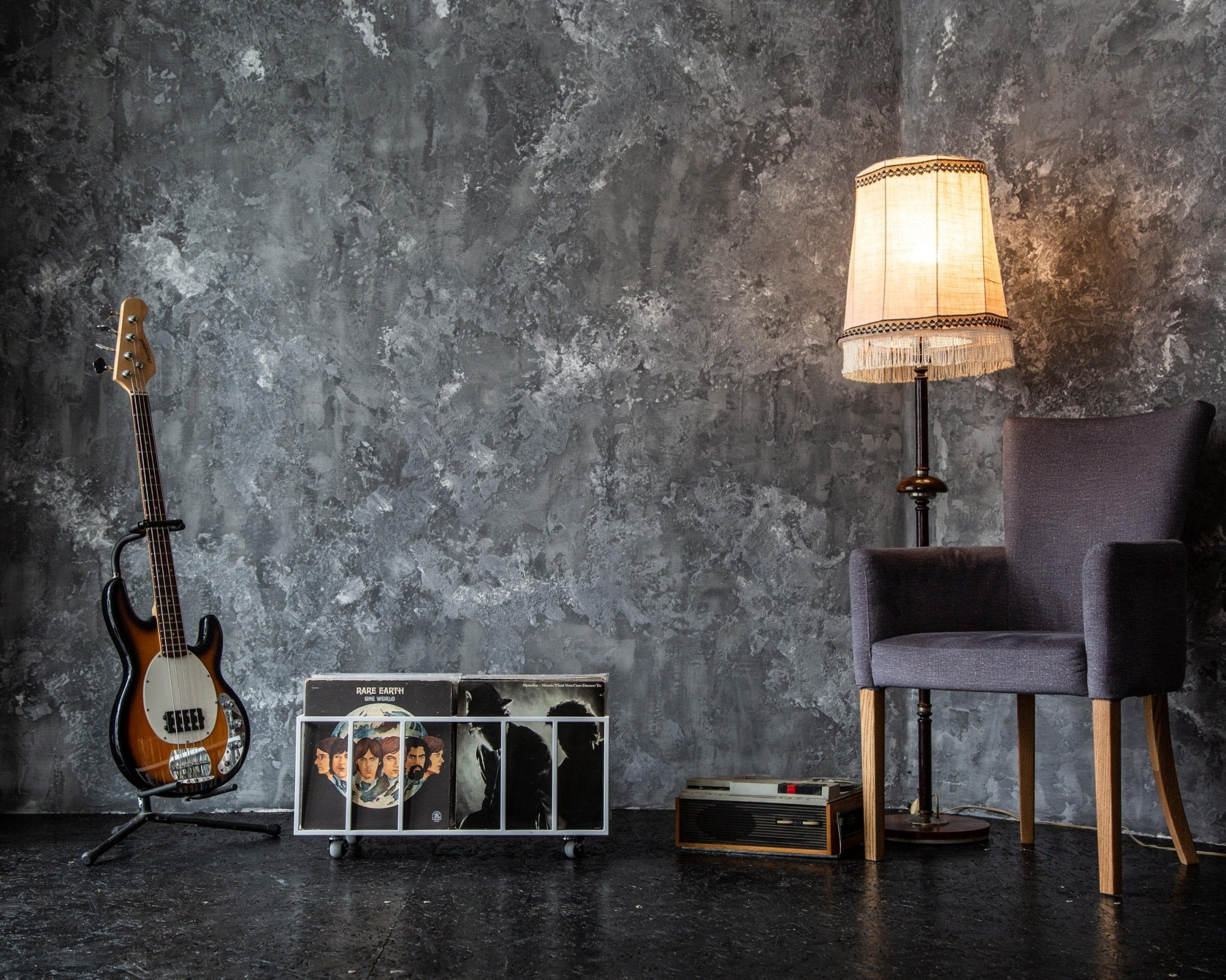 Premium Quality Hand-Welded Vinyl Record Crate "TWINS". - Atelier Article