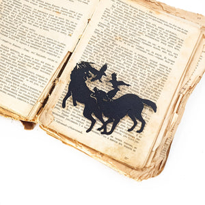 Wolves & Raven Metal Bookmark – A Symbol of Wild Wisdom - Atelier Article