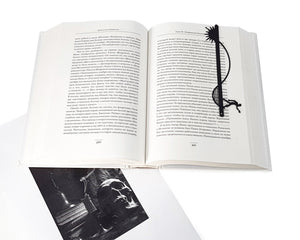 Zombie Bookmark "When the Night Comes". - Atelier Article