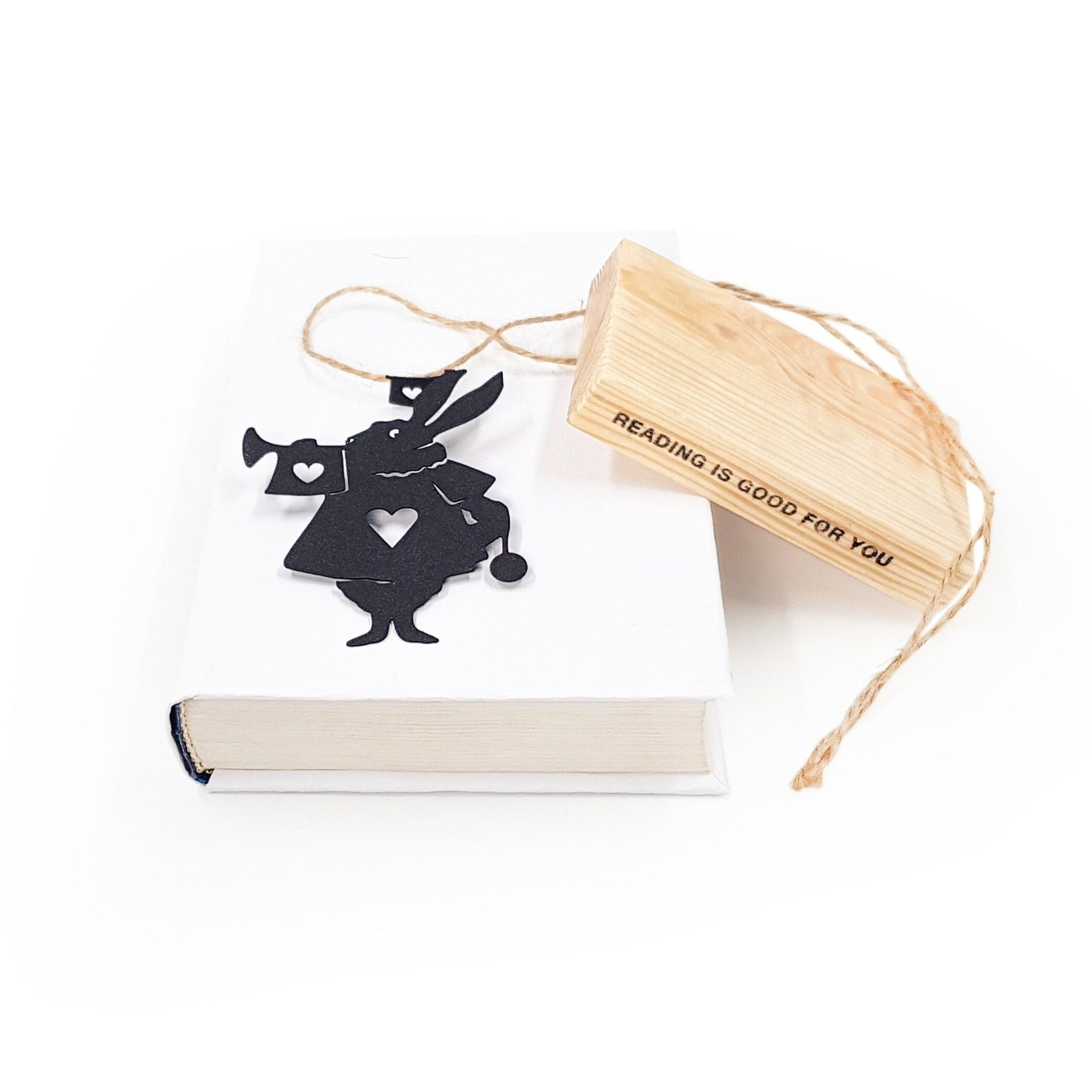 Bookmark "Alice in Wonderland - The Rabbit". - Atelier Article