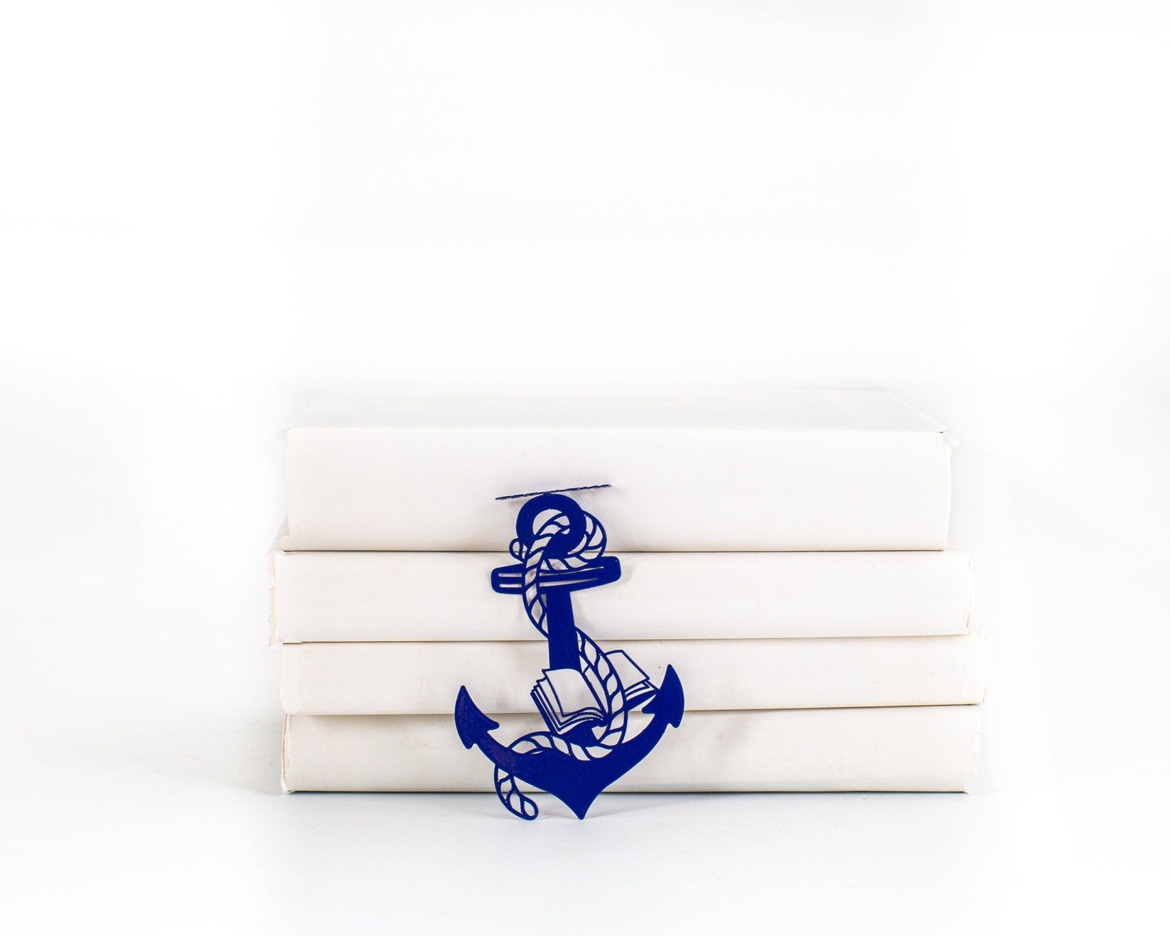 Bookmark "Anchor and the Books". - Atelier Article