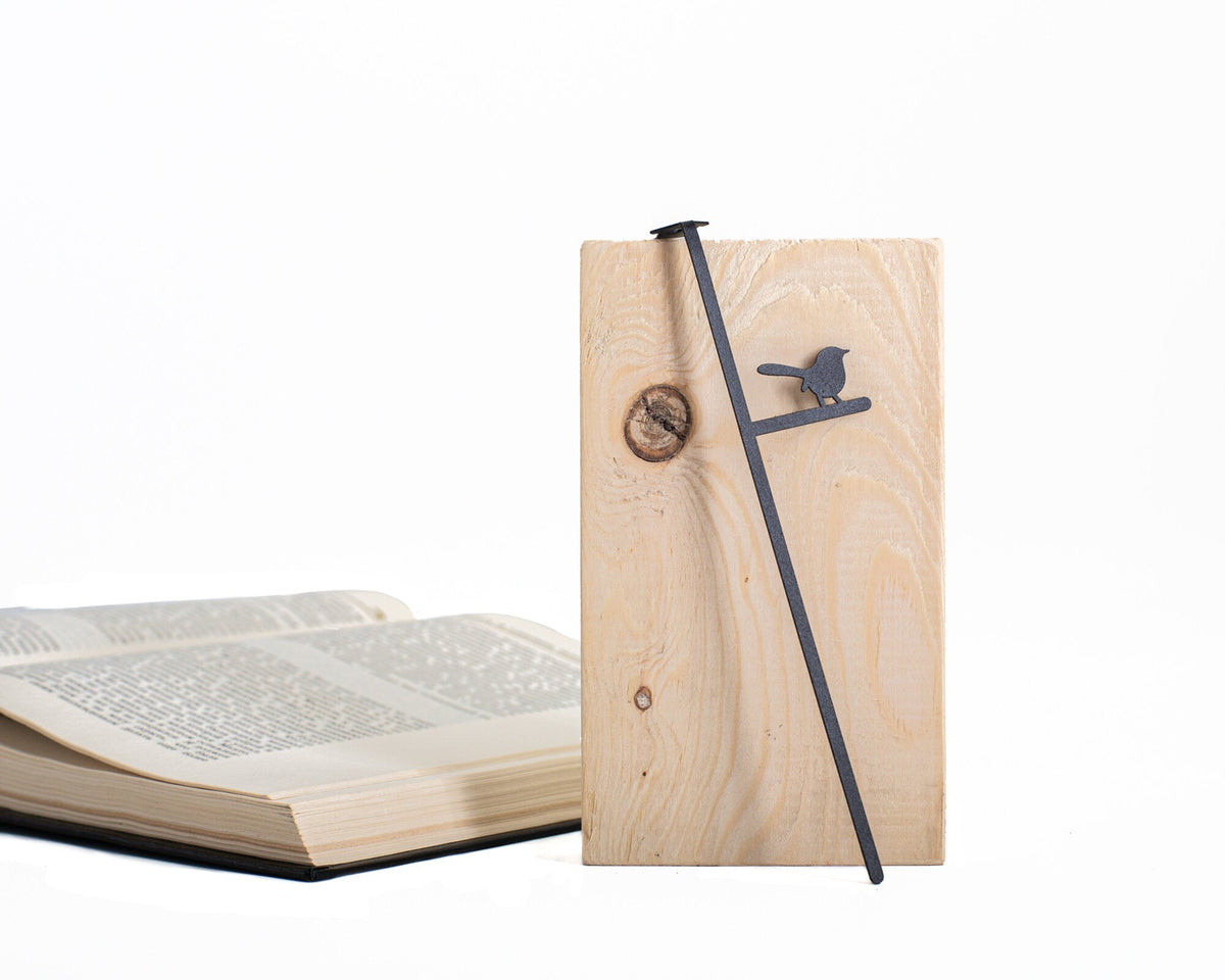 Bookmark "Bird and a Birdhouse". - Atelier Article