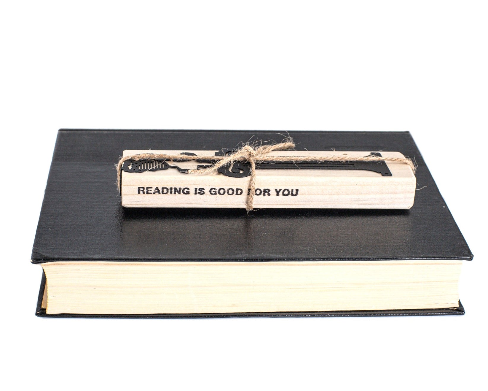 Bookmark "Bust to a Famous Reader". - Atelier Article