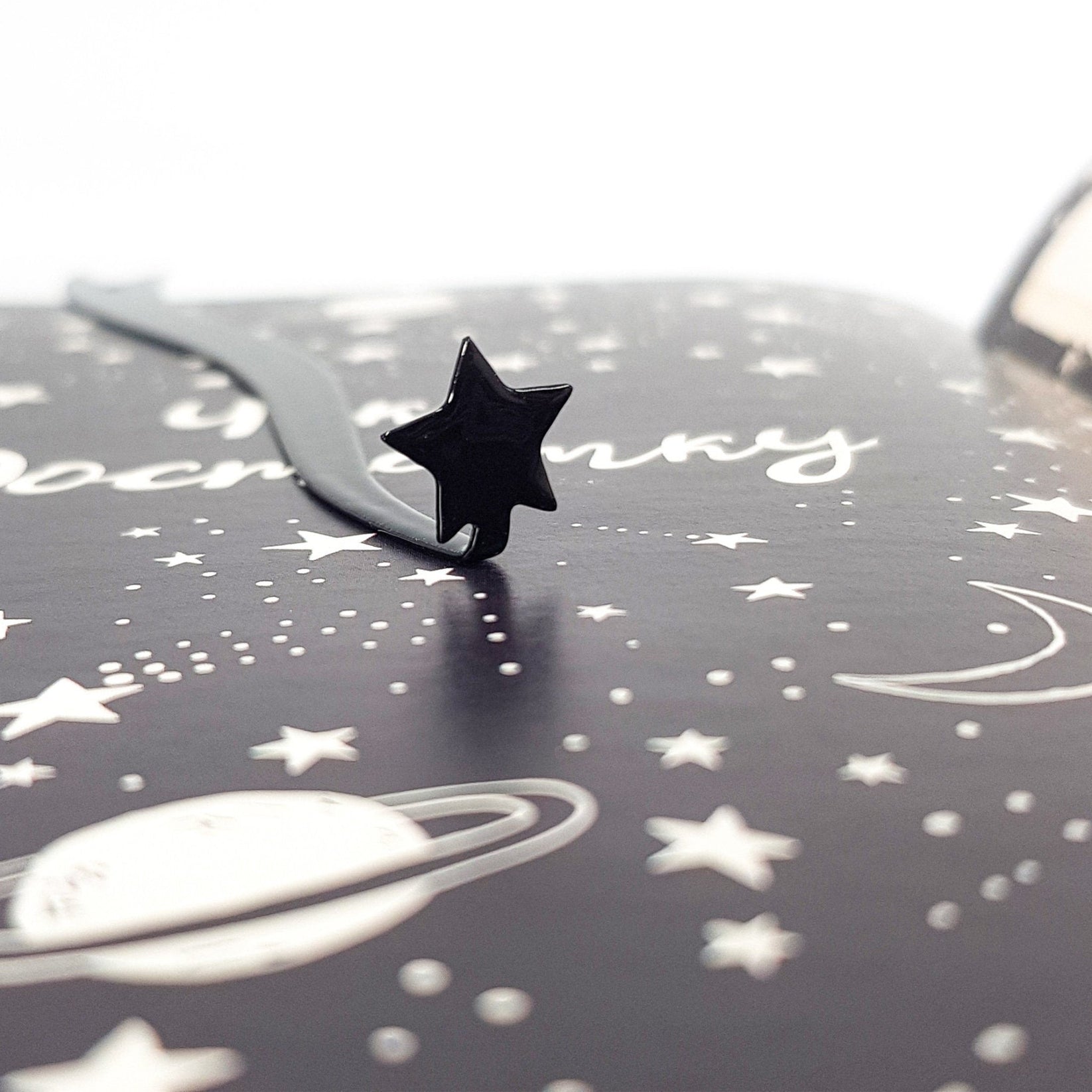 Bookmark "Comet". - Atelier Article