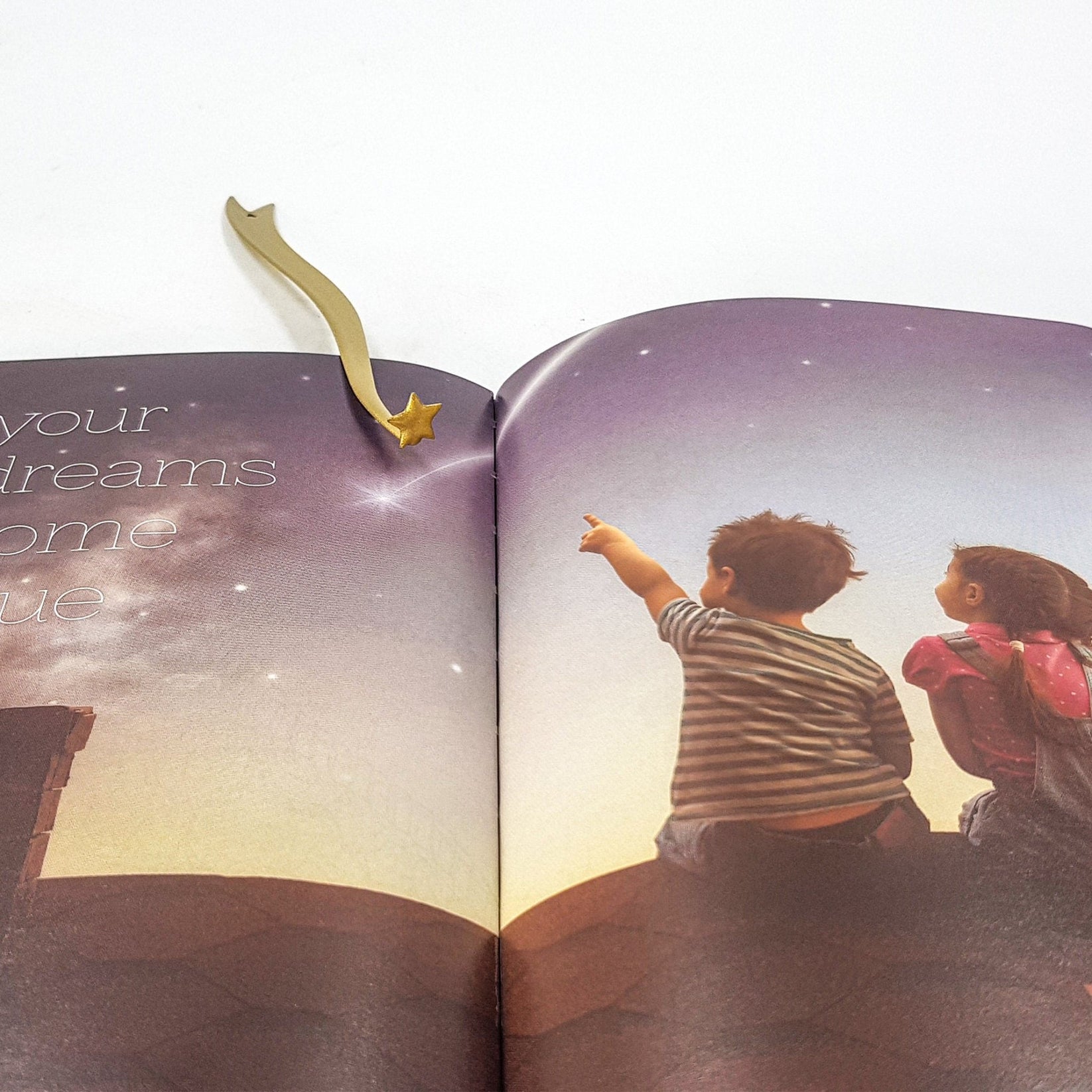 Bookmark "Comet". - Atelier Article