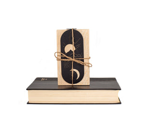 Bookmark "Day and Night, Sun and Moon". - Atelier Article