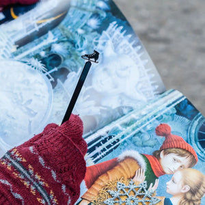Bookmark "Ice Skates". - Atelier Article