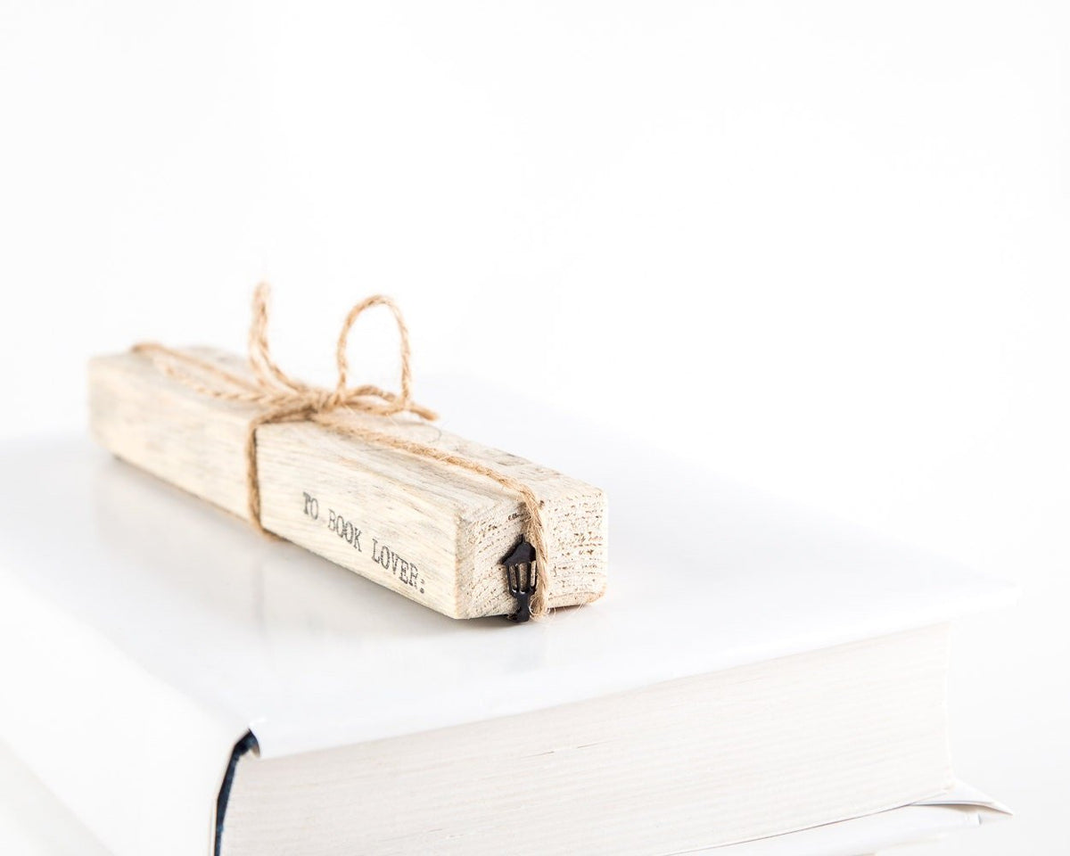 Lamppost metal bookmark with the engraved wooden gift block it ships with
