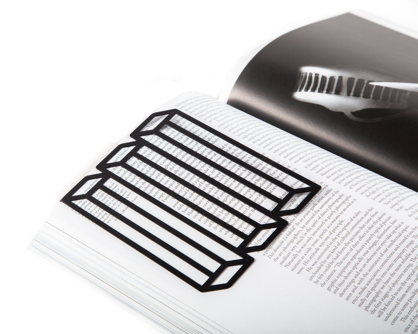 Bookmark "Optical Illusion". - Atelier Article