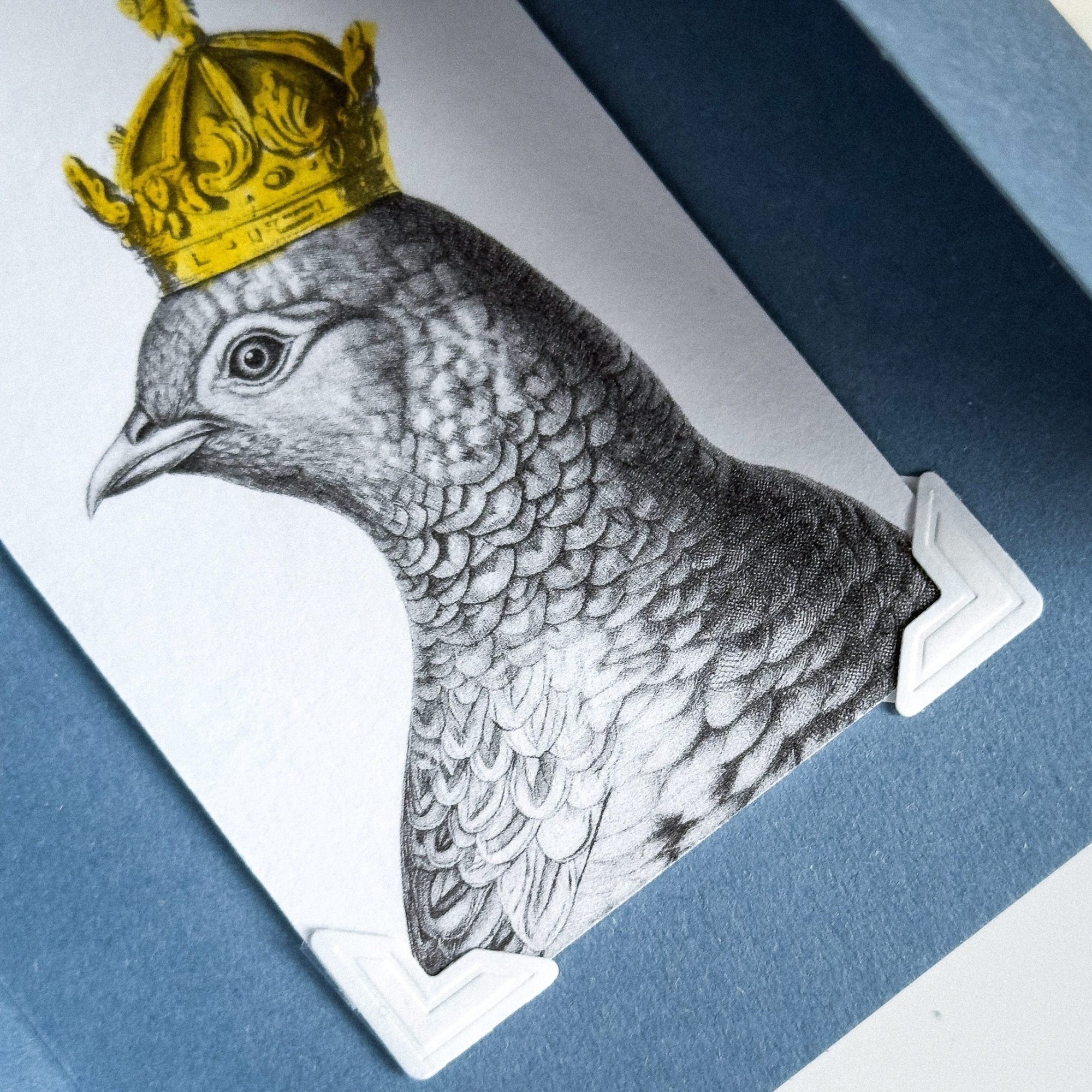 Bookmark "Pigeon Queen and The Moon". - Atelier Article
