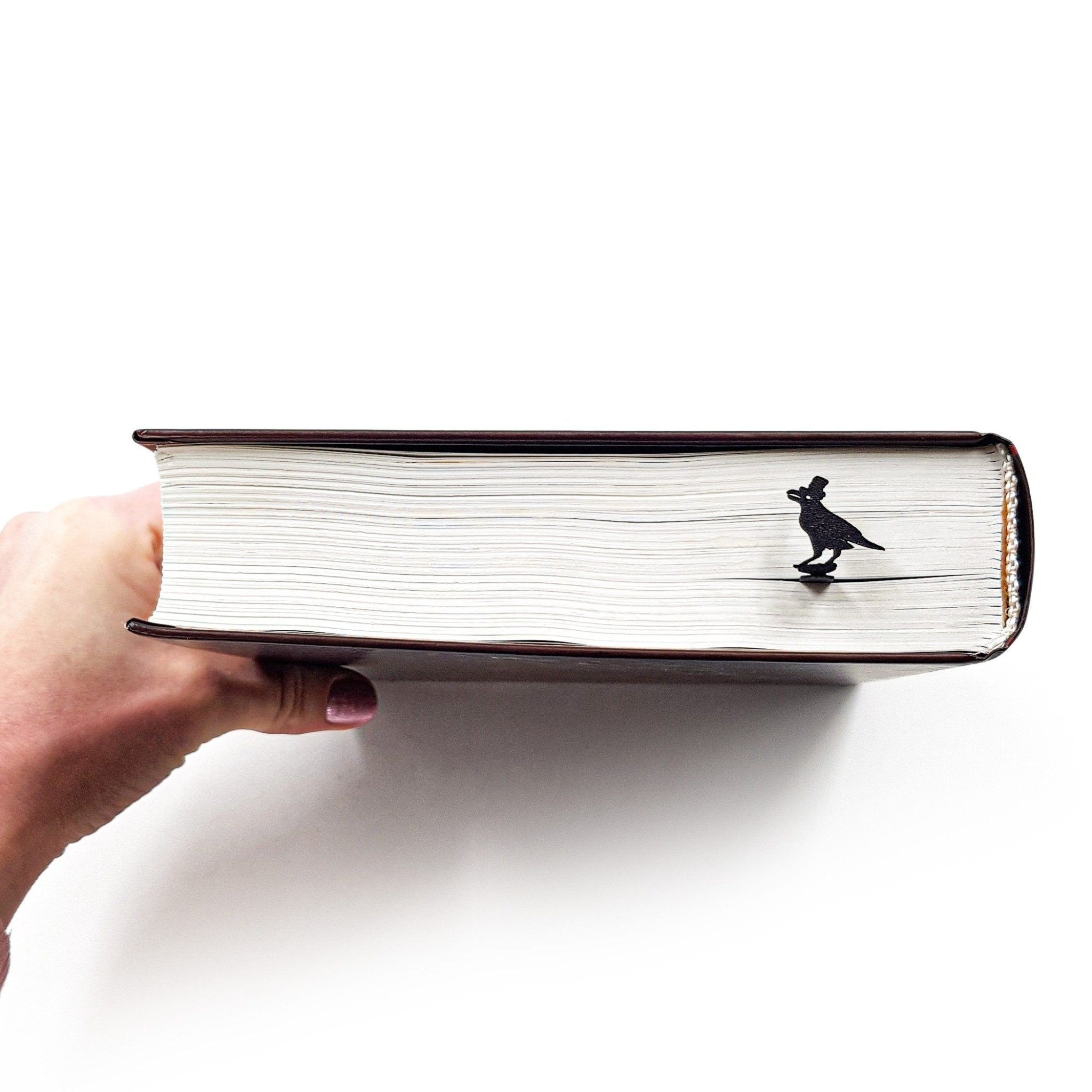 Black Metal Bookmark "Raven in High Hat". - Atelier Article