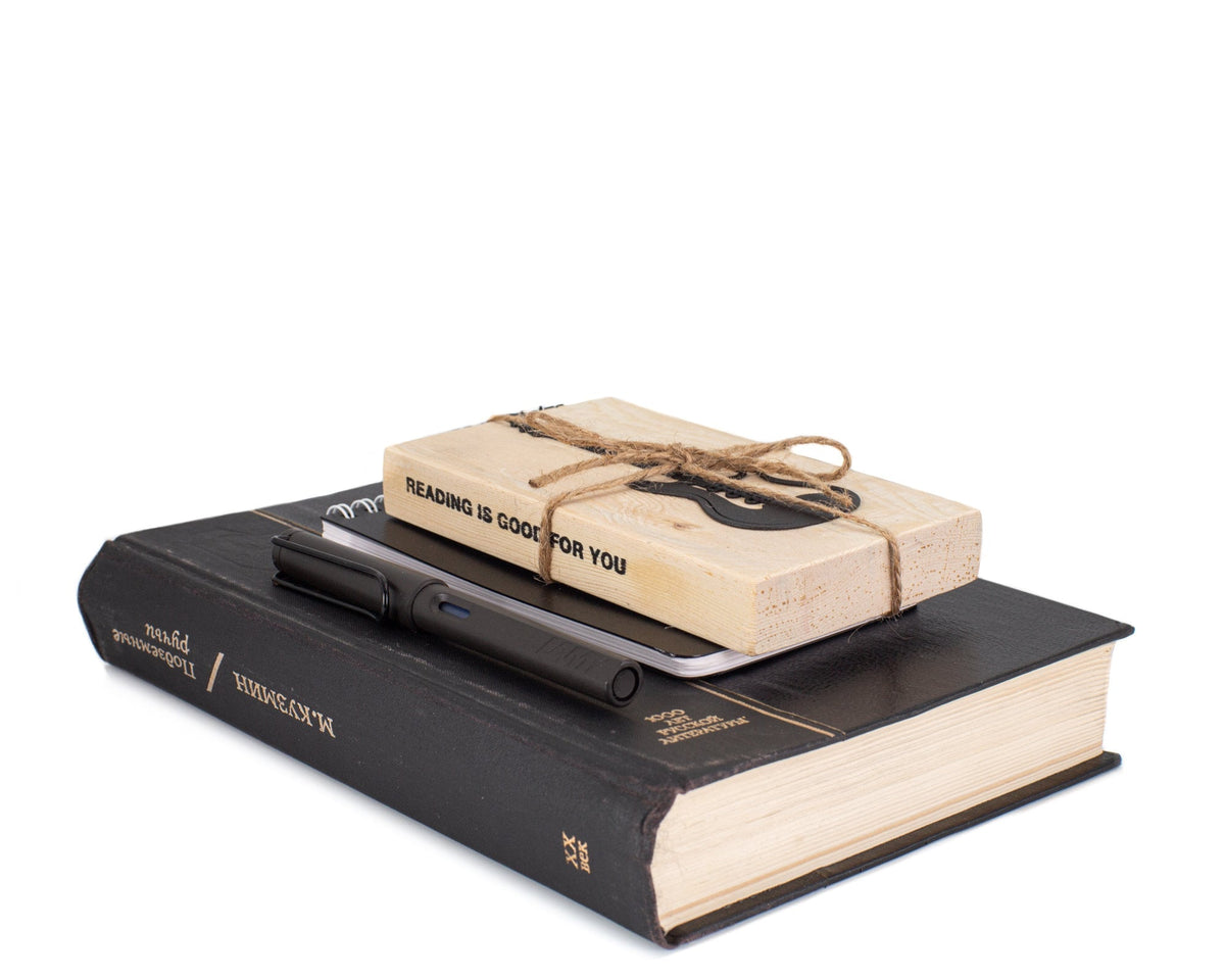 Reading Rocks metal bookmark ready to give, wrapped with its wooden block