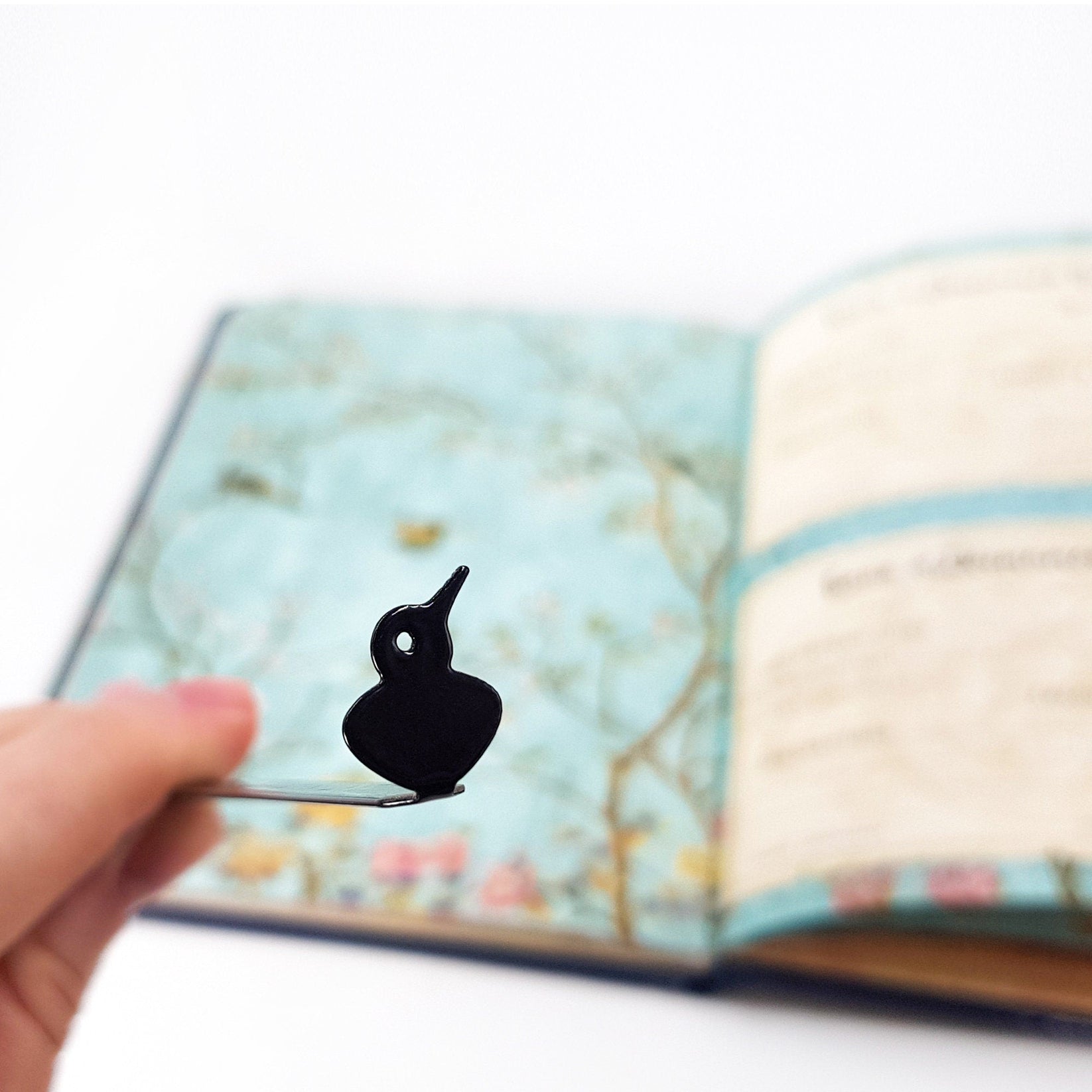 Bookmark "Scandinavian Bird". - Atelier Article