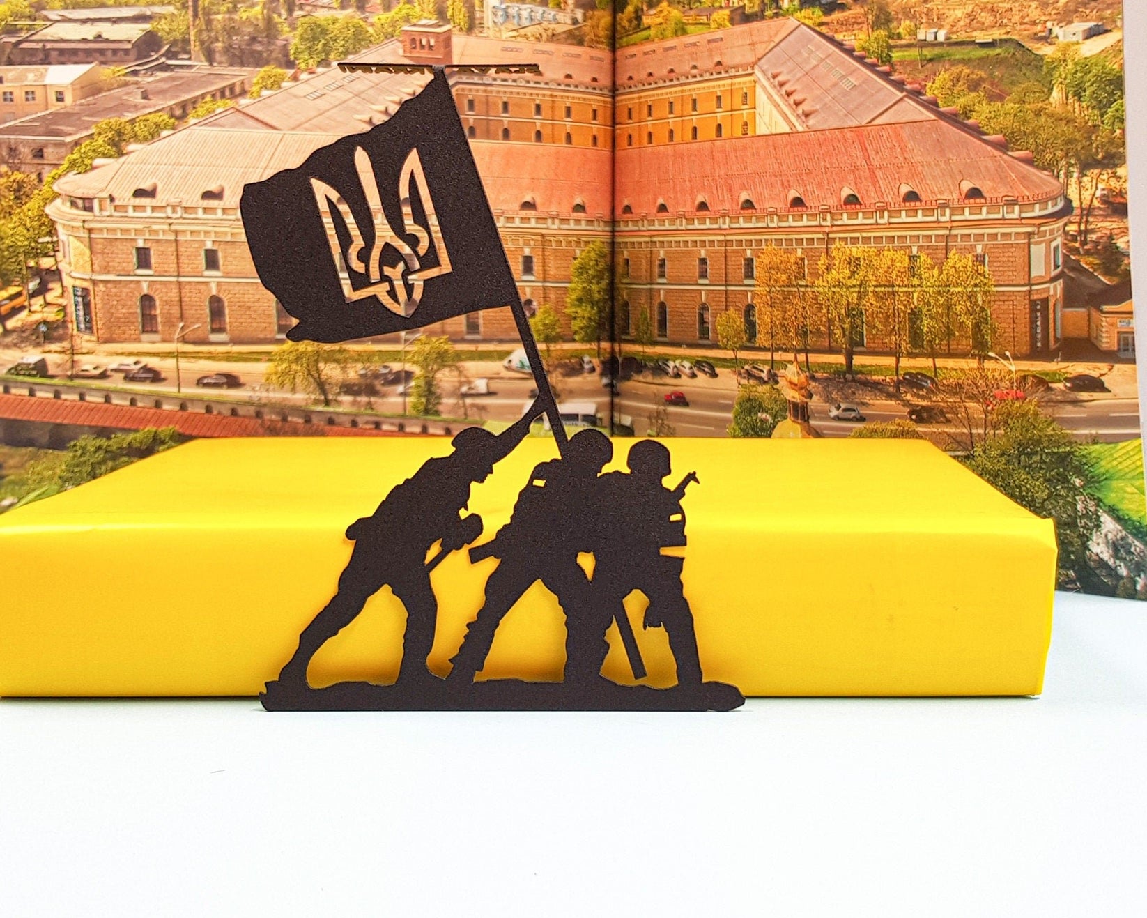 Bookmark "Slava Ukraini". - Atelier Article