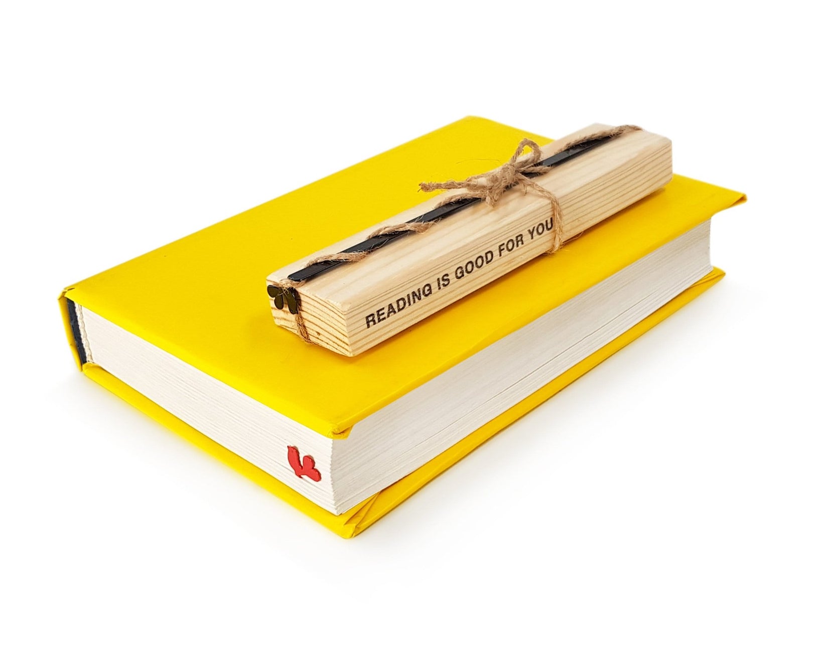 Bookmark "Proud Bird". - Atelier Article
