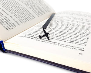 Bookmark "Take a Book Will Fly". - Atelier Article