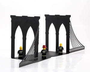 Brooklyn Bridge metal bookends shown from another angle