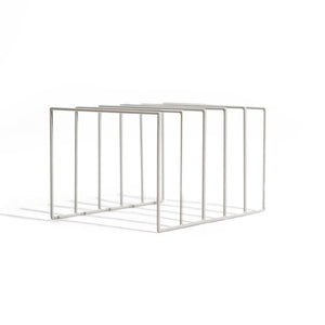 Elegant Desktop Wire Frame Stand for Vinyl Records - Perfect for Organizing Your Collection - Atelier Article