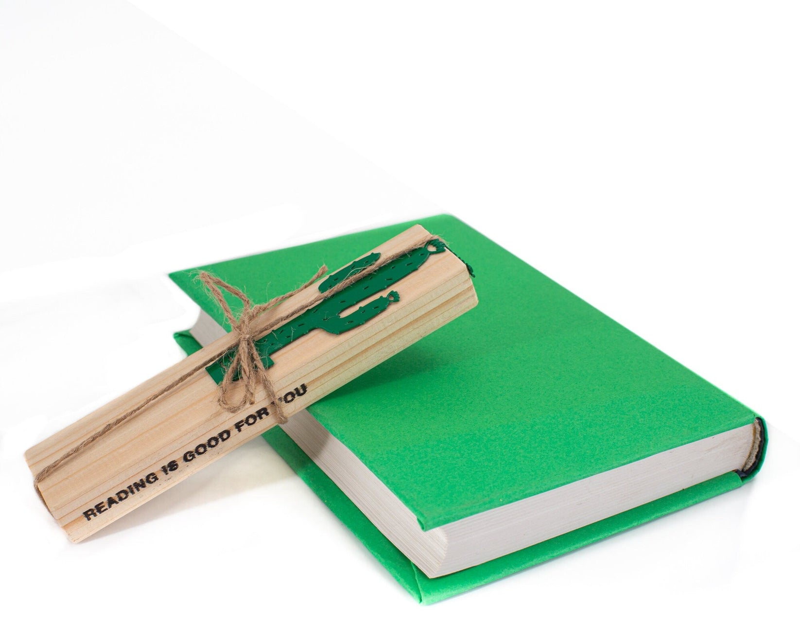 Green Bookmark "Cactus". - Atelier Article