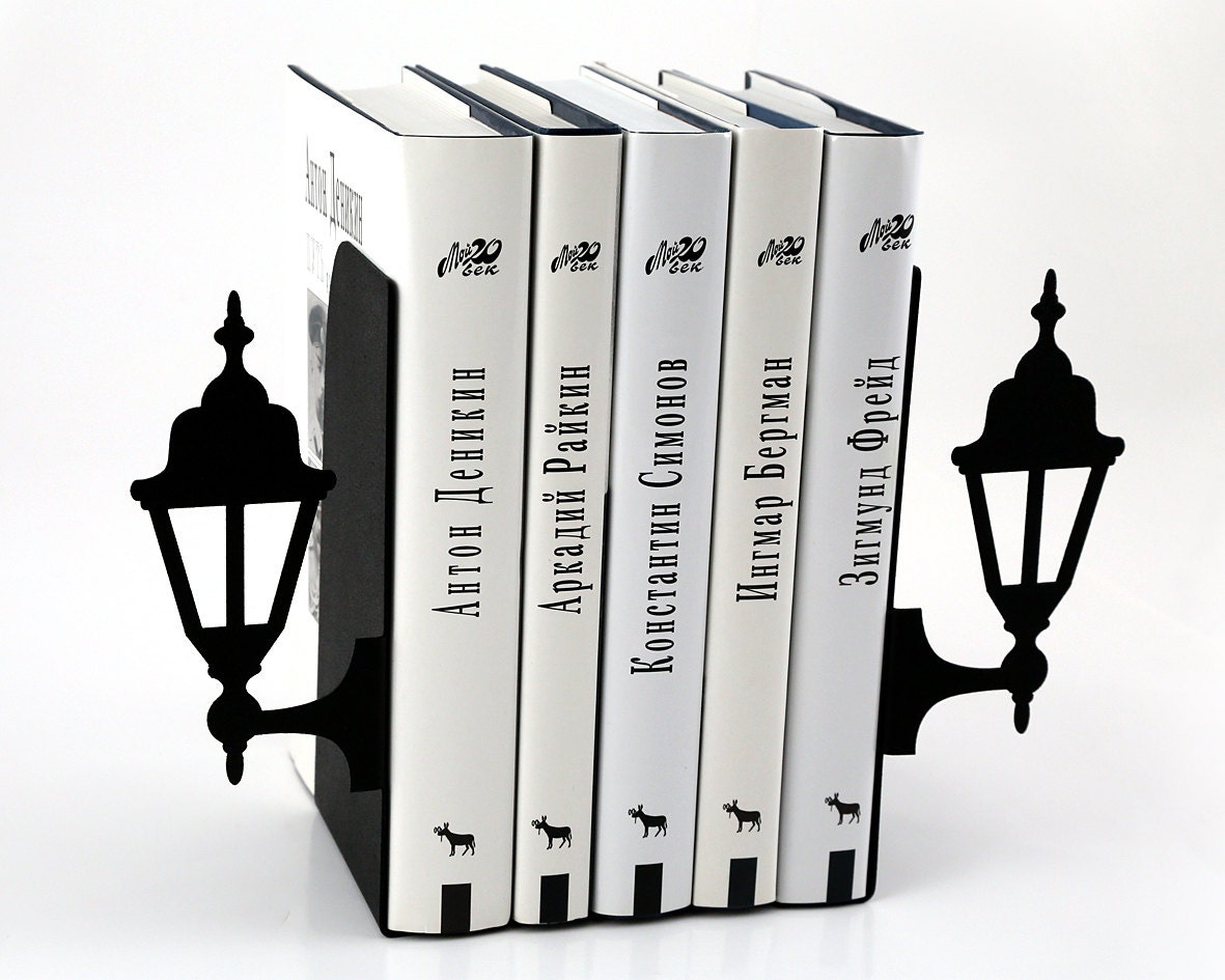 Vintage Street Lantern Bookends – laser-cut steel, photo 3