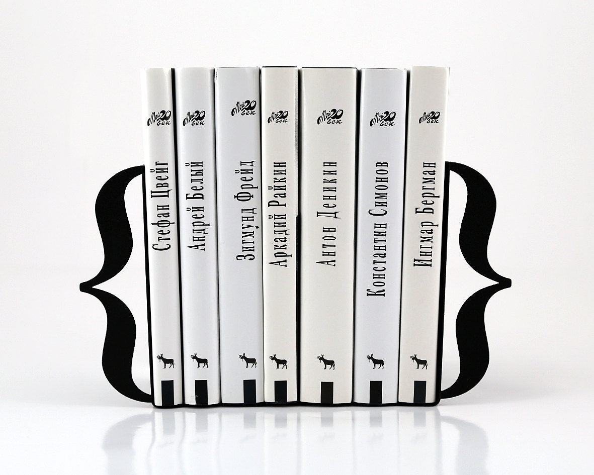 Curly Braces Metal Bookends – black – laser-cut steel, photo 3