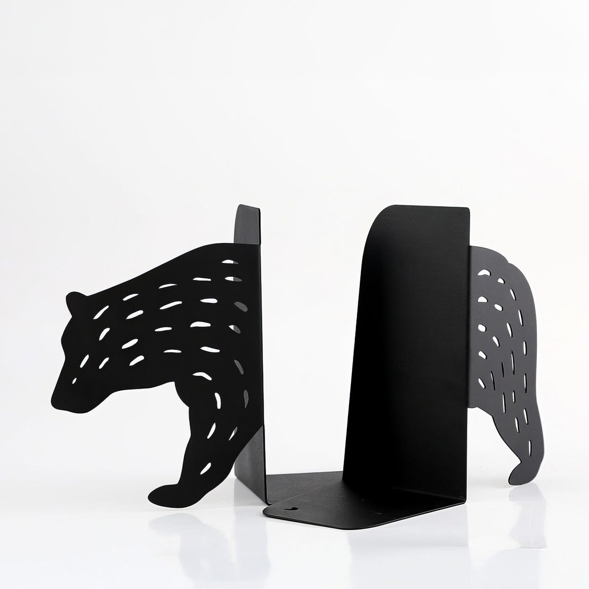 Bear Metal Bookends – laser-cut steel, photo 2