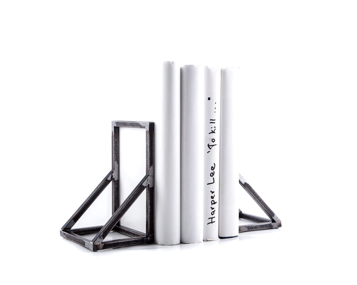 Gate metal bookends – hand-welded steel rod frame, photo 1