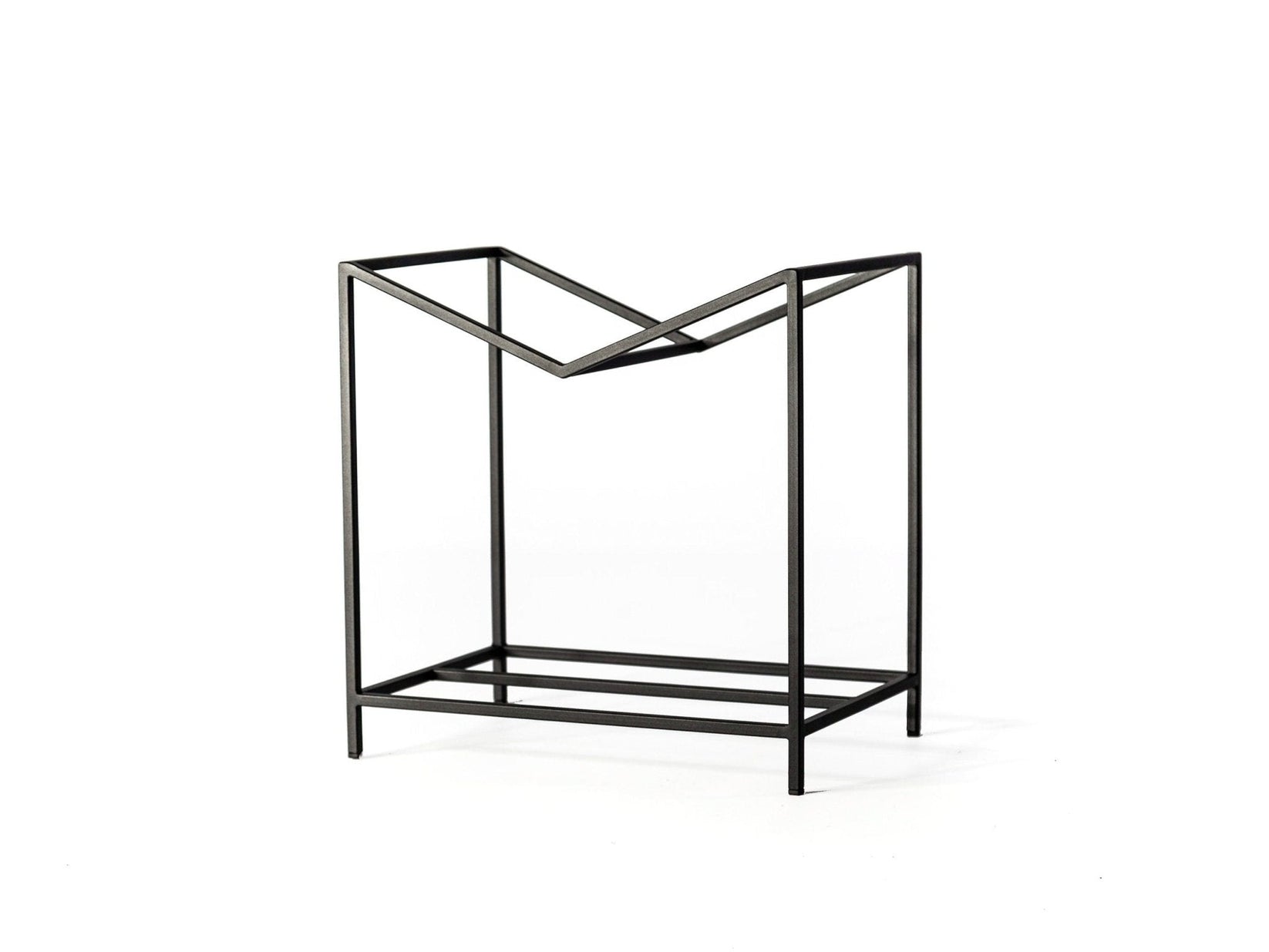 Compact Montana-S log holder with M-shaped kindling shelf — view 5