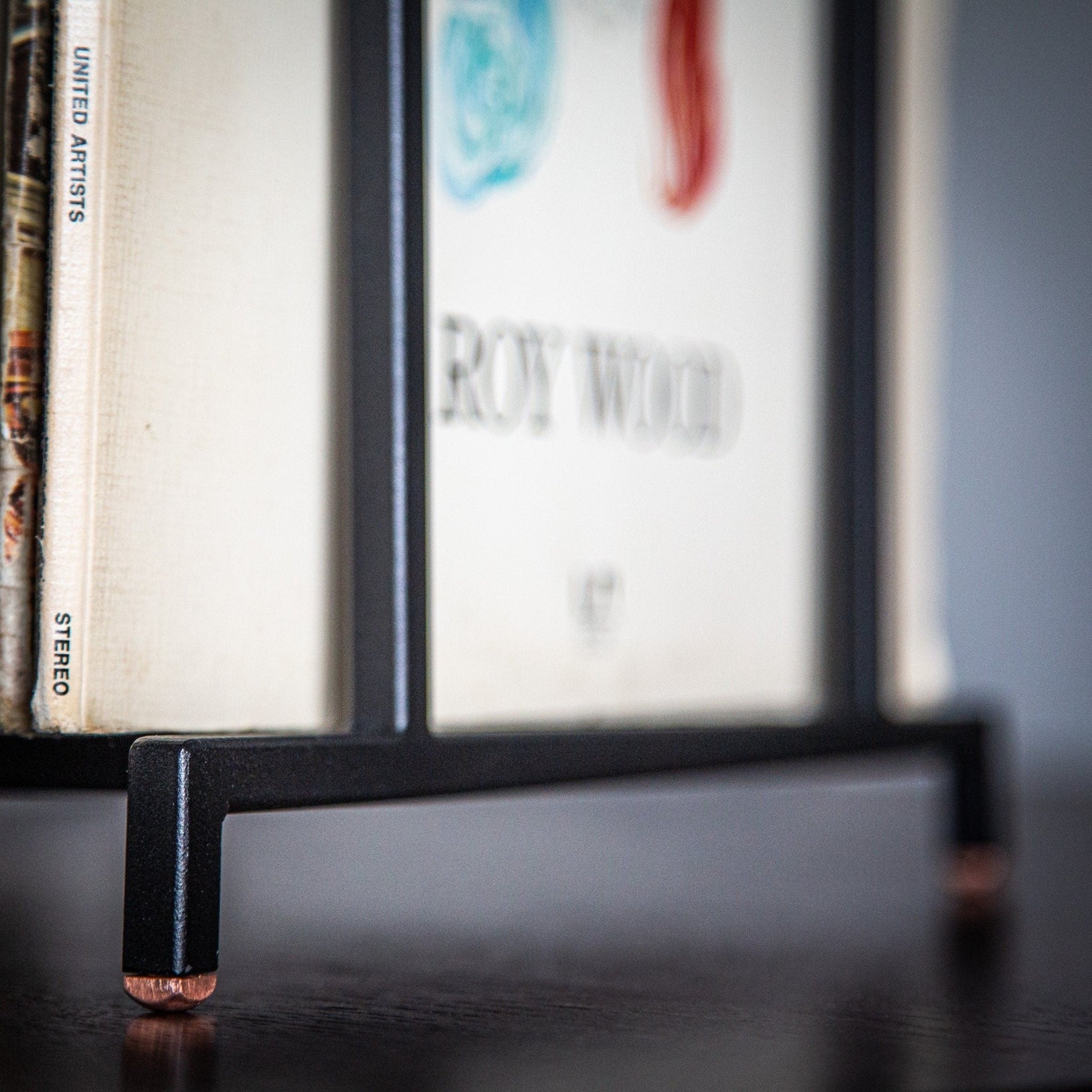 Premium Quality Vinyl Record Display Stand - Atelier Article