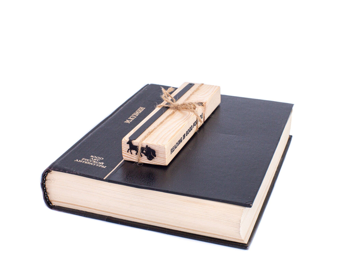 Roman Chariot metal bookmark with the engraved wooden gift block it ships with