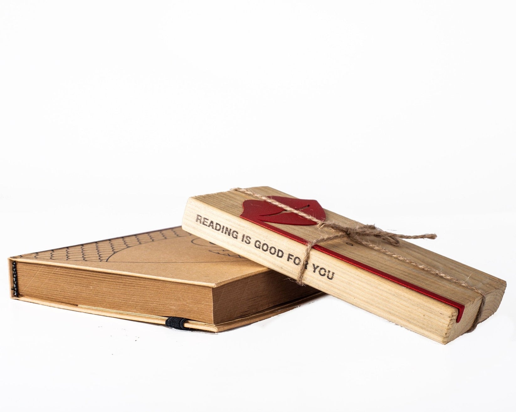 Romantic Red Lips metal bookmark in red with the engraved wooden gift block it ships with