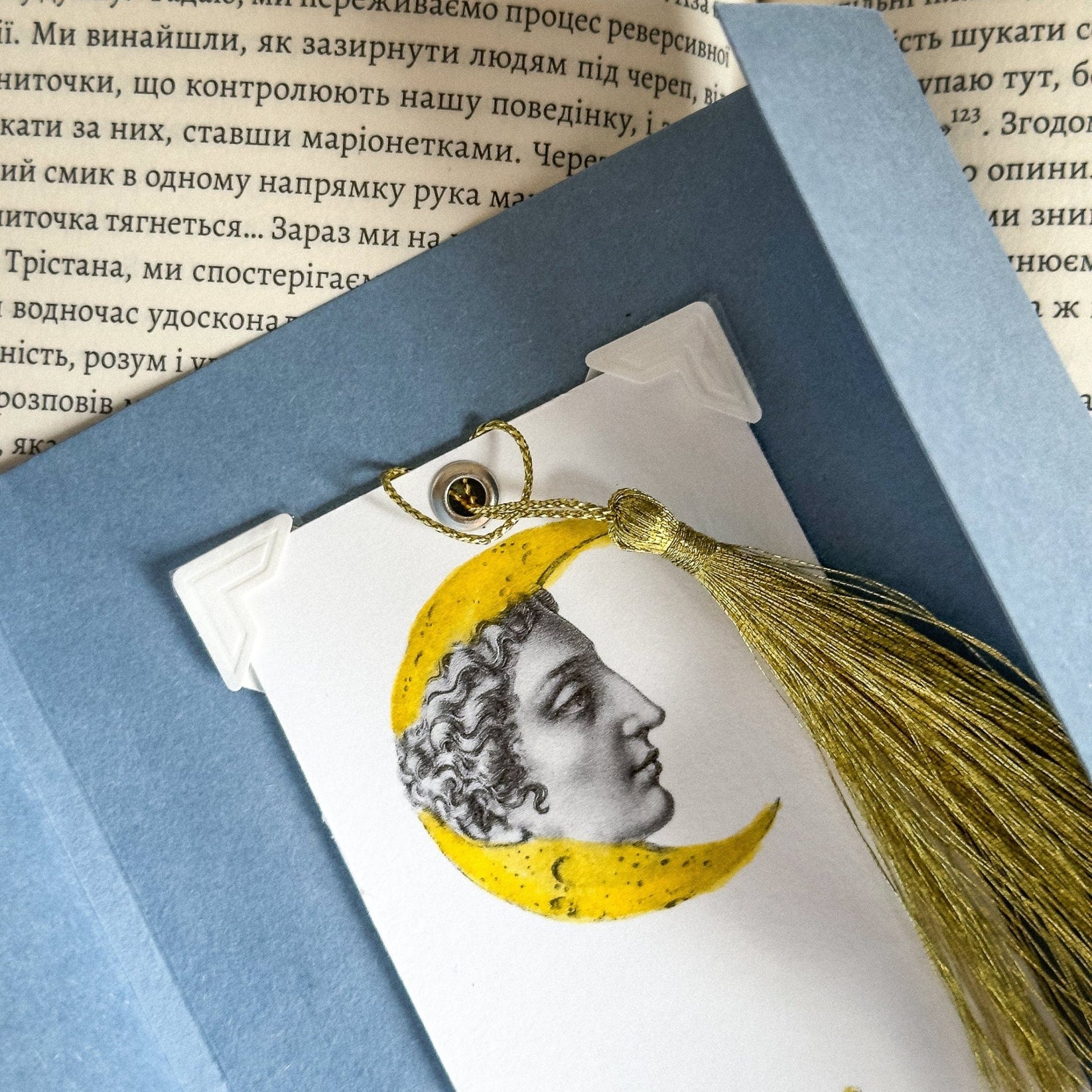 Unique Premium Quality Handmade Paper Bookmark "Pigeon Queen and The Moon". - Atelier Article